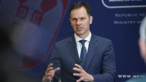 Više od pola miliona građana se prijavilo za 6.000 dinara! Mali: Želimo da u vremenu globalnih izazova i nestabilnosti, podržimo kućne budžete naših građana