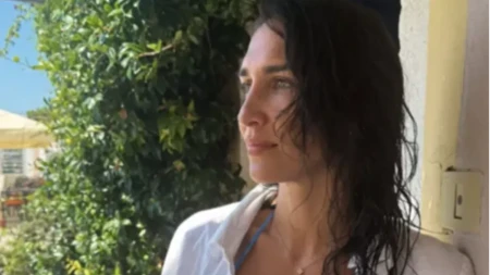 Jelisaveta se skinula u kupaći, silikonske grudi u prvom planu! Pokazala čime raspolaže