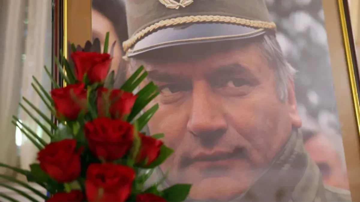 "Metak te nije hteo, granate su pored tebe padale" Otkriveno šta je sve Ratko Mladić prolazio tokom rata