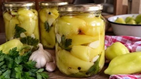 Somborke paprike u tegli: Zbog ove marinade ostaju hrskave mesecima