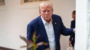 Drama! Zadržan avion Donalda Trampa